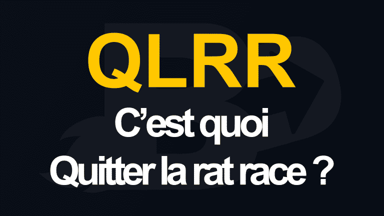 QLRR veut dire par définition "quitter la rat race", on observe cette mention en orange ou jaune sur un fond noir unifié.