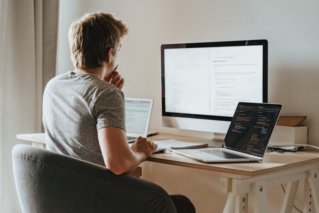 Dropshipping legal - Rédiger le contrat avec soin
