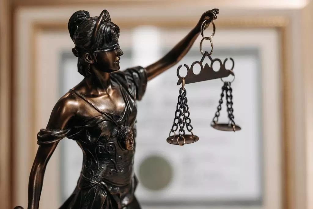 Y a-t-il un droit d’auteur sur les NFT ? 3 Auteurs NFT - Être le propriétaire de son oeuvre
