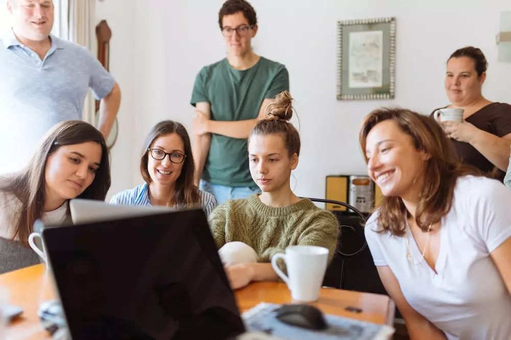 Brainstorming : la méthode de créativité en plusieurs étapes 1 Brainstorming - Qu'est-ce que c'est ?