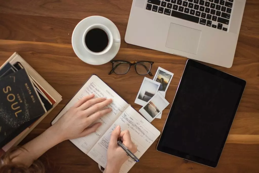 Statut juridique dropshipping : Quel statut juridique choisir en dropshipping? 2 Statut juridique dropshipping - La plupart des statuts juridiques sont adaptés à votre activité