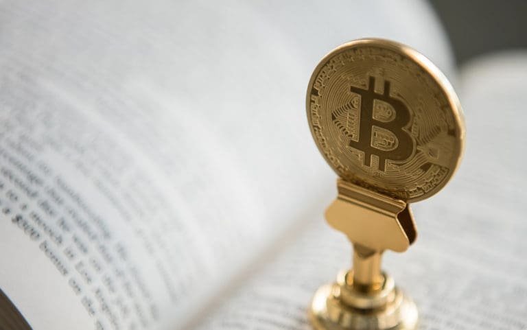 Lire les meilleurs livre sur la blockchaine, les nft et la cryptomonnaie.