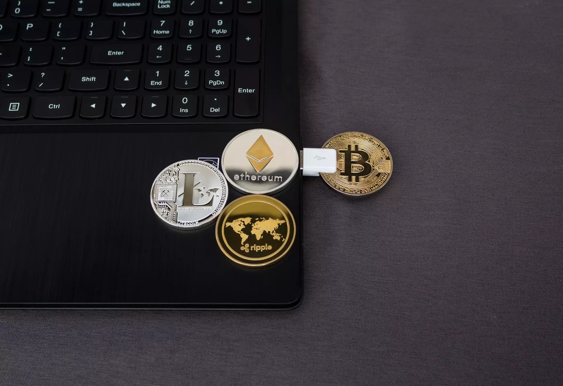 Qu’est-ce que la blockchain ? 4 Blockchain - Définition
