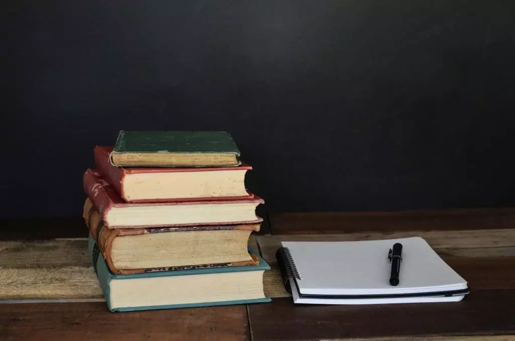 Dropshipping livre : a-t-on le droit de faire cette activité ? 1 Dropshipping livre - La vente des livres en ligne