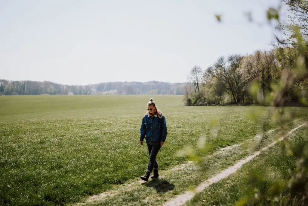 Weward Avis - Marcher et gagner de l'argent avec une app 2 frank van hulst q6CC rTDNxE unsplash