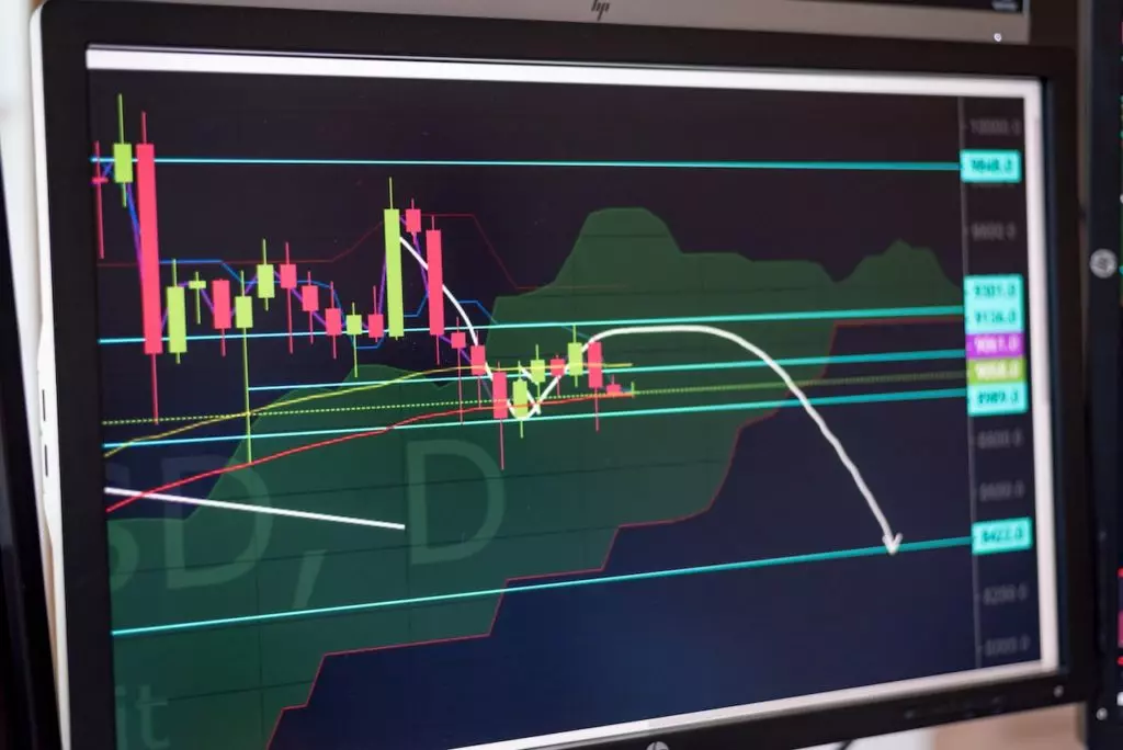 Comment lire un chandelier japonais en crypto ? 1 Les graphiques en chandelier japonais montrent les mouvements de prix d'un actif