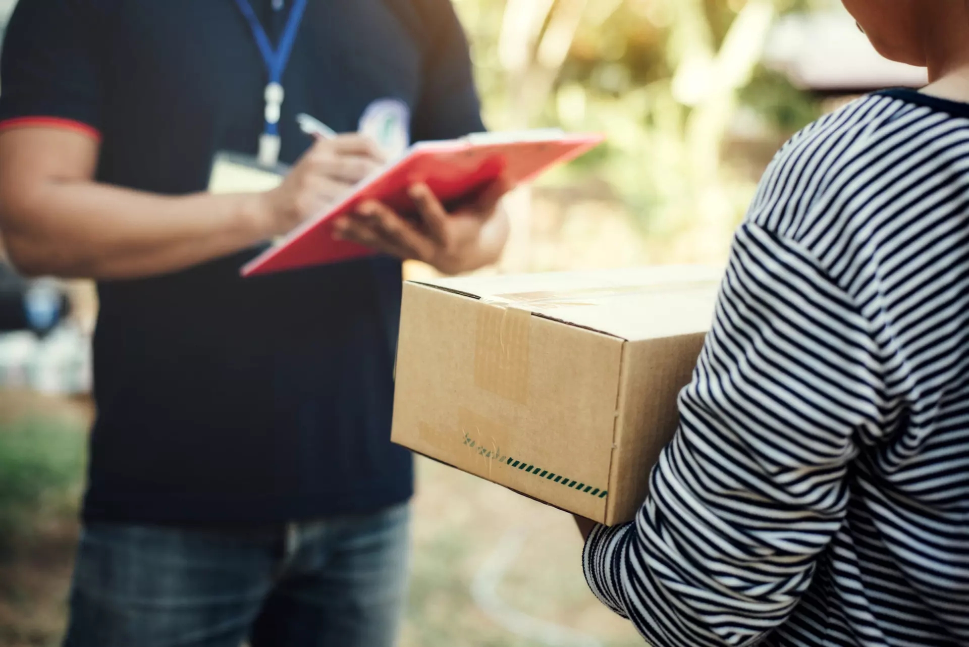 Quelle adresse mettre pour envoyer un colis à un client?