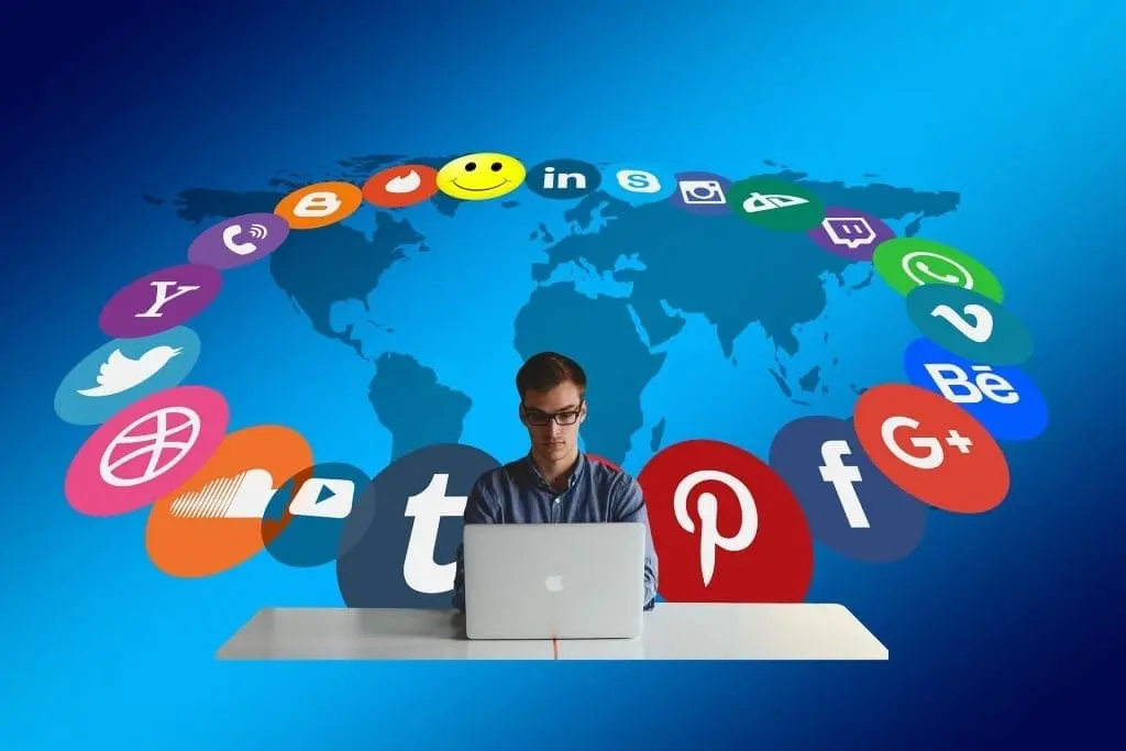 Qu'est-ce qu'un portefeuille client et pourquoi l'utiliser ? 2 Réseaux sociaux
